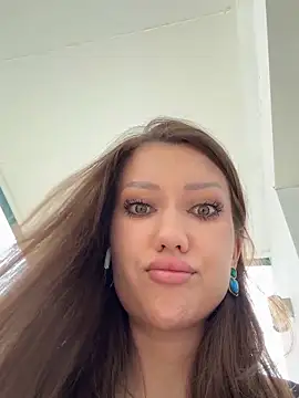 Musae Adlı Modelin Web Kamerası Şovu
