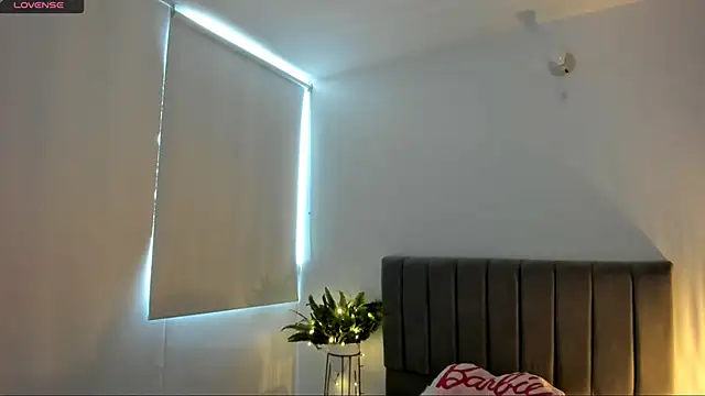 دردشة sophie_connors الجنسية المباشرة