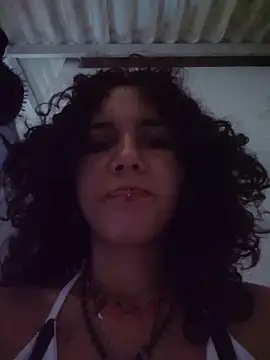 Chatroom XXX en direct de Isabella_Stark