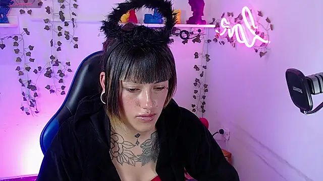 _sharlotte777's Live XXX Chat