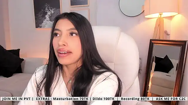 Chat +18 de Tiffany_Low ao vivo