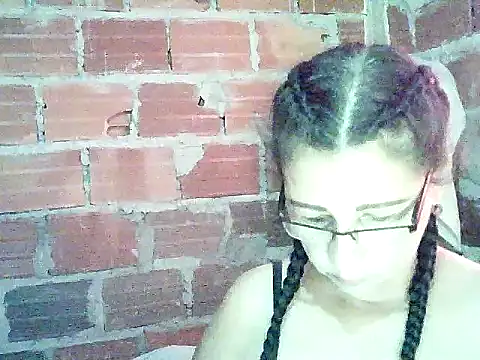 lola_teem 在線直播表演