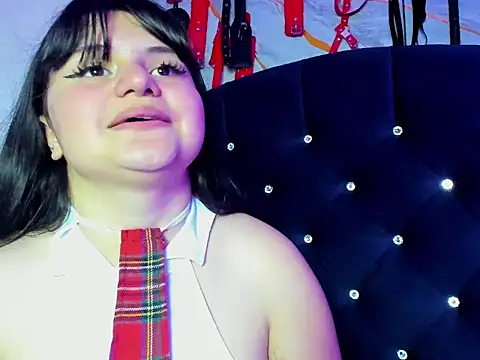 scarlet_brown_hh's Live XXX Chat