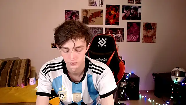 John_Meow ওয়েবক্যাম শো