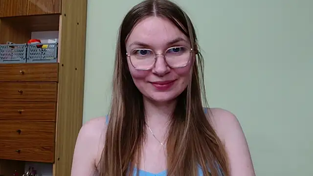 LooveELLYx Chat XXX live