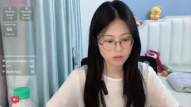 Chat XXX ao vivo de Luna-666