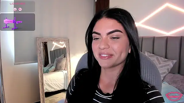 Chatroom XXX en direct de Veronicalanx1