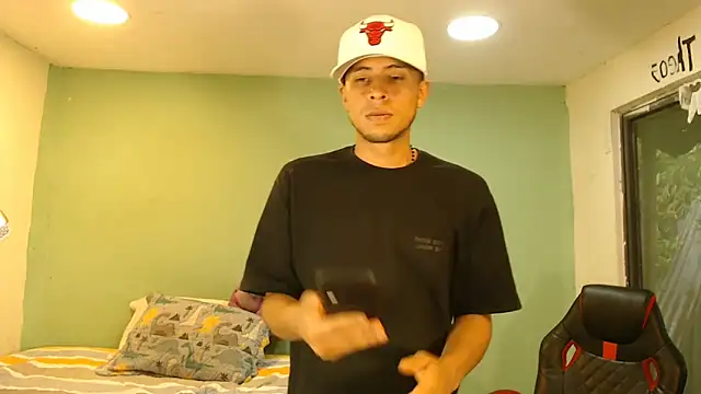 danielitopapuu Pertunjukan Webcam