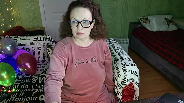 MarleneDietrich Chat XXX live