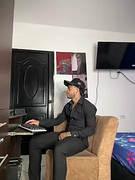 Kenny_romano's Webcam Show