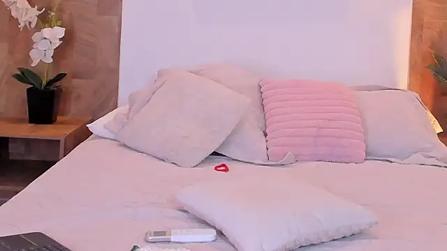 isabella_winkler's Live XXX Chat