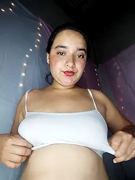 Chat XXX en directo de kloe-Dubois