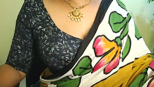 Mallu_Neelaanjanam Show Webcam
