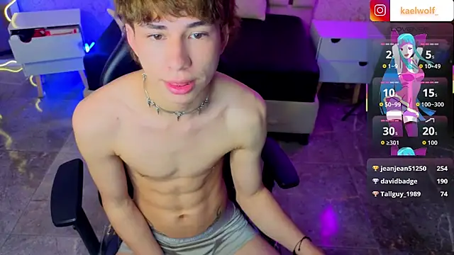 kaelwolf_tay's Webcam Show