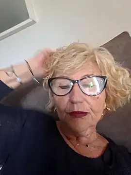 rosasuso's Live XXX Chat