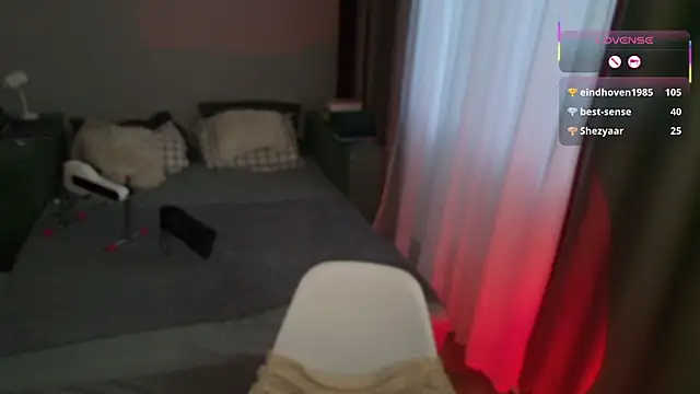 LadyDiLancaster Live XXX-Chat