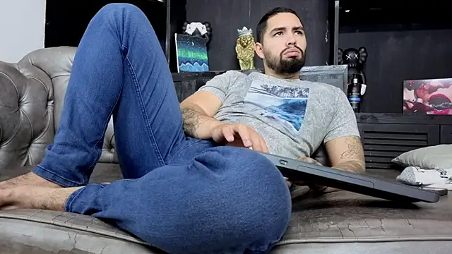 matteosantos Adlı Modelin Web Kamerası Şovu