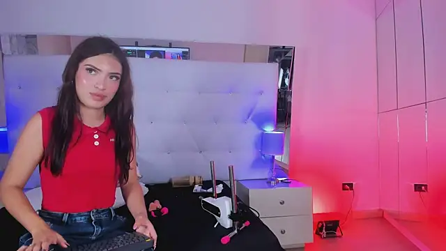 Aria_Sims Chat XXX in diretta
