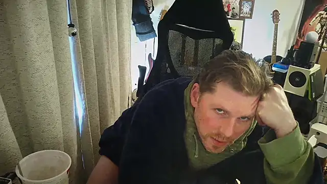 9VOLTT's Webcam Show