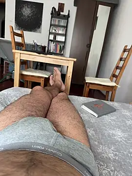 nipplegayfeet 网络视讯表演
