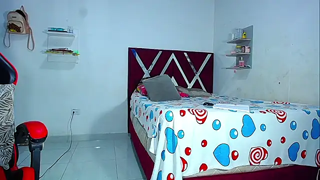DanisaBrown Chat XXX in diretta