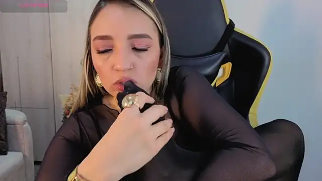 Katapinter Chat XXX in diretta