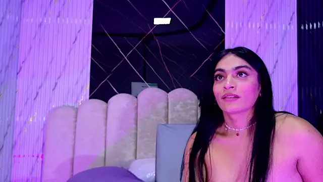 Malaia_thompson_ Webcam-Show