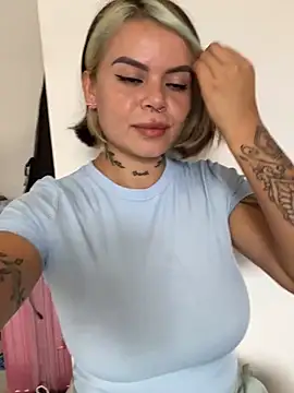 _CuteGirls_ Live XXX-Chat