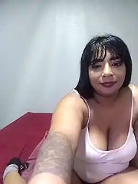 indianstormxo_'s Live XXX Chat