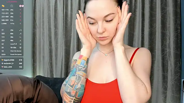 Webkamerová show AricaPetties