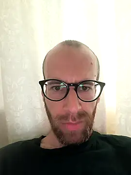 Loverboyxox77 Webcam show