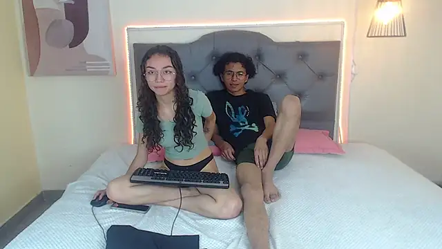 Lubli_thodez Live XXX-Chat
