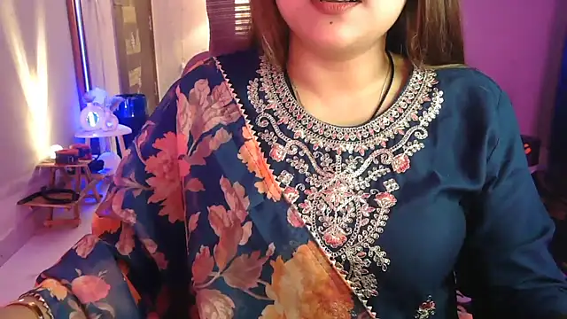 دردشة Mitikaa الجنسية المباشرة