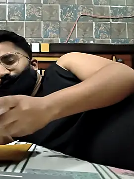 Pertunjukan Kamera Web BeardKingo