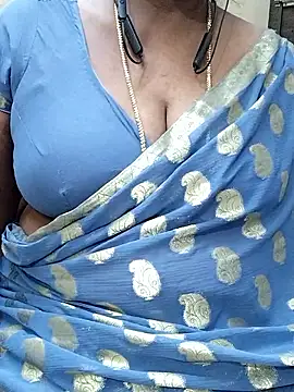 shobini's Webcam Show