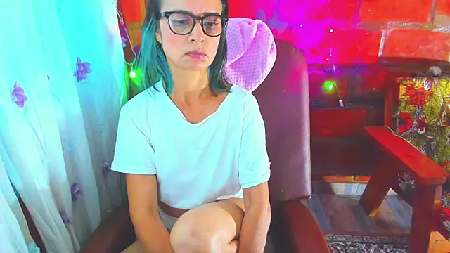 BrianaGarner Adlı Modelin Canlı XXX Sohbeti