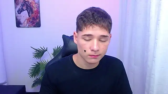 عرض كام Mattass18