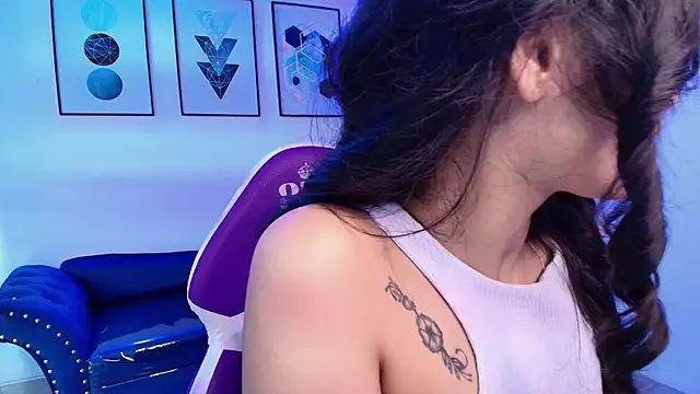 แชท XXX สดของ Maddie_T18