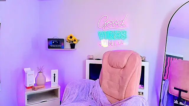 Alice_Vixen 라이브 XXX 채팅