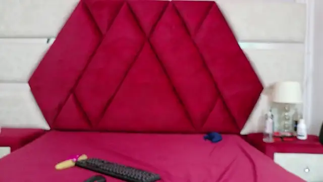Kity_spiderr: απευθείας συνομιλία ΧΧΧ