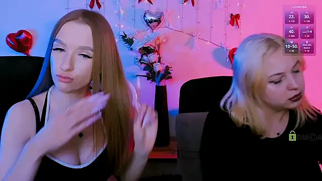 doll_vey élő XXX-chatje