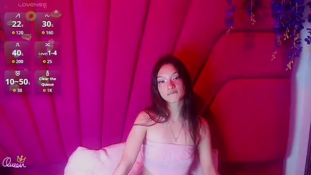 Aurora_18's Live XXX Chat