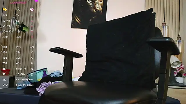 virtual_charm live XXX chat