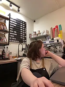 cinnabon_'s Live XXX Chat