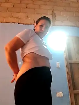Chat XXX ao vivo de MIA-LARIOS