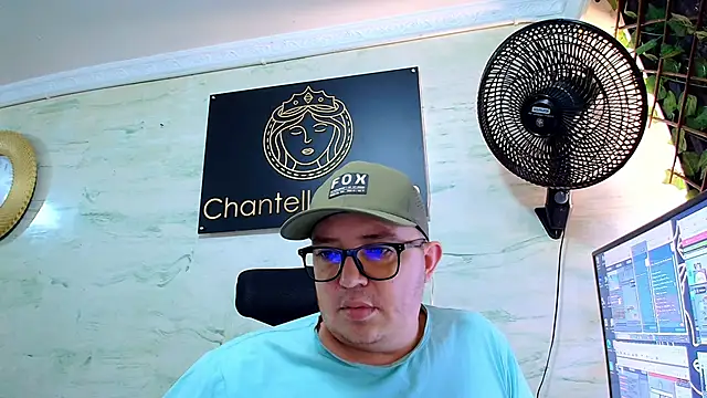 maximo_daddy Pertunjukan Webcam