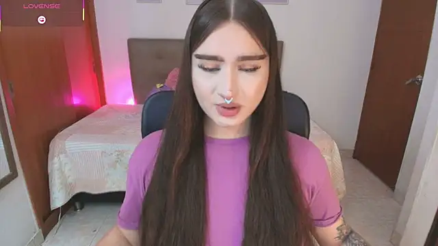 Miley_Baker webkamerás műsora
