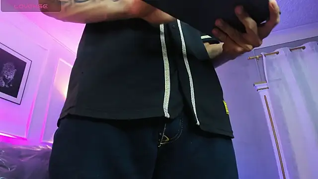 Leo_santoro 在線直播表演