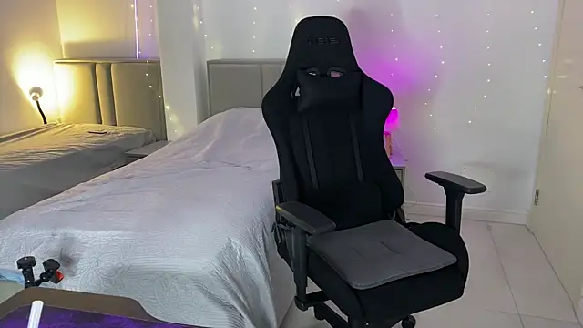 PrincesSsLilu's Webcam Show