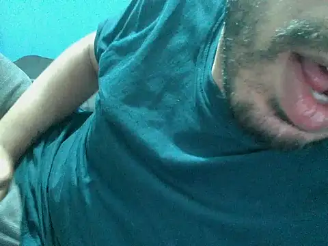 Chat XXX ao vivo de Precumboner